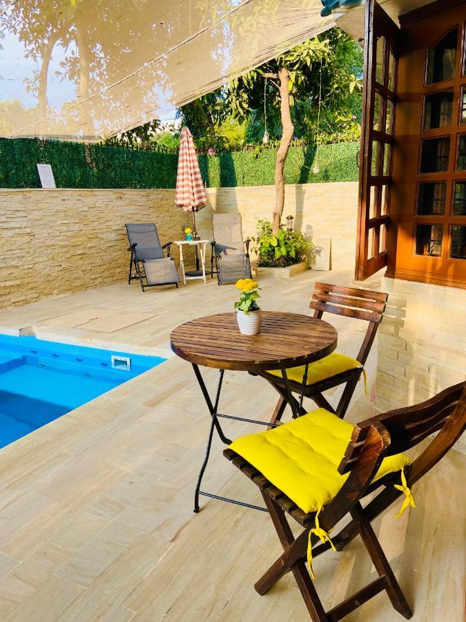 Roshani Pool Villa Gurgaon - 7Br #Privatepool #Villa #Bungalow #Garden #Staycation Ngoại thất bức ảnh
