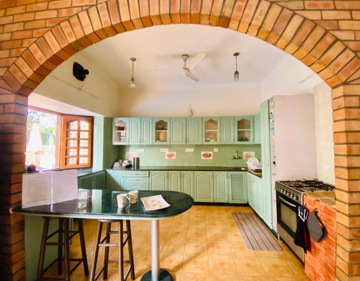 Roshani Pool Villa Gurgaon - 7Br #Privatepool #Villa #Bungalow #Garden #Staycation Ngoại thất bức ảnh